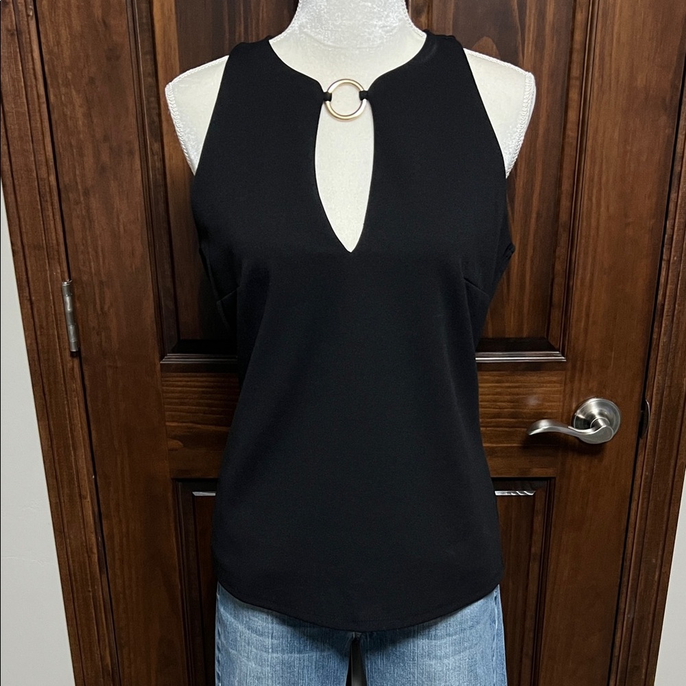 NWT INC International Concepts Black Ring-Detail Keyhole Tank Top